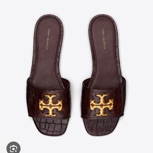 NEW IN BOX! Tory Burch Brown Croc Embossed Sandals